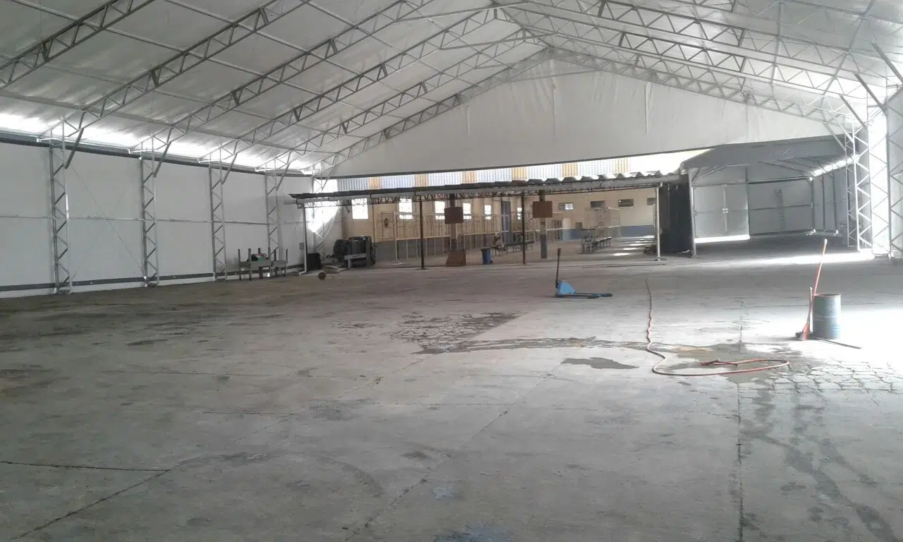 Case Minas Galpões Lonados