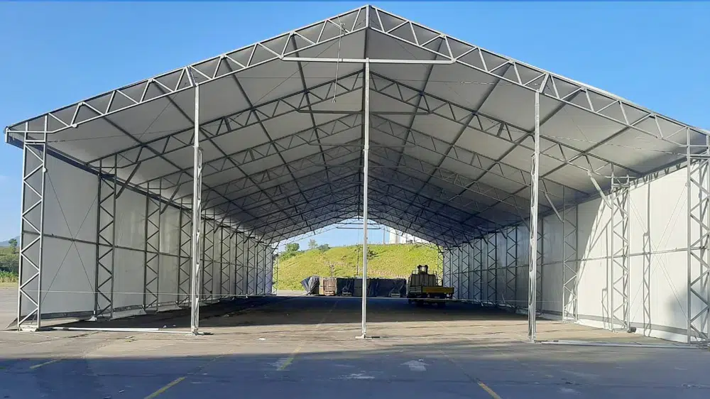 Case Minas Galpões Lonados